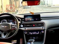 جنسس G70